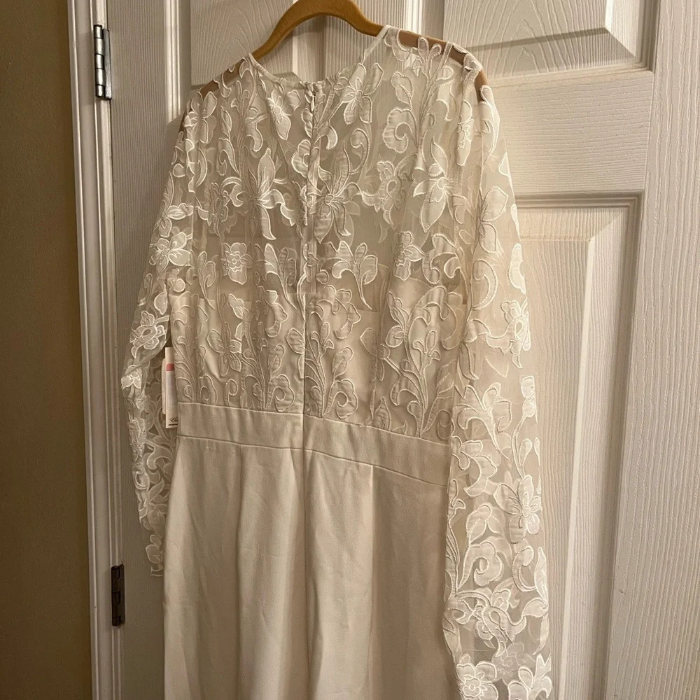ELIZA J~IVORY JUMPSUIT~NWT~12 - Picture 13 of 16